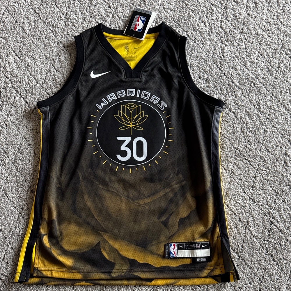 Nike Golden State Warriors #30 Black and Yellow Gradient Jersey